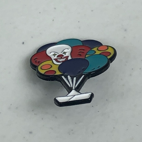 Pennywise IT Balloon Lapel Pin - Picture 6 of 8